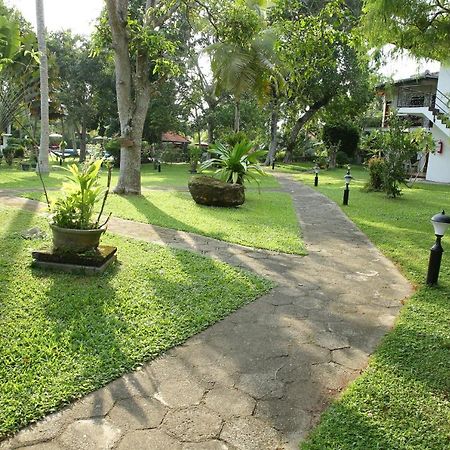Ayurveda Centrum Lawrence Hill Paradise Хіккадува Екстер'єр фото